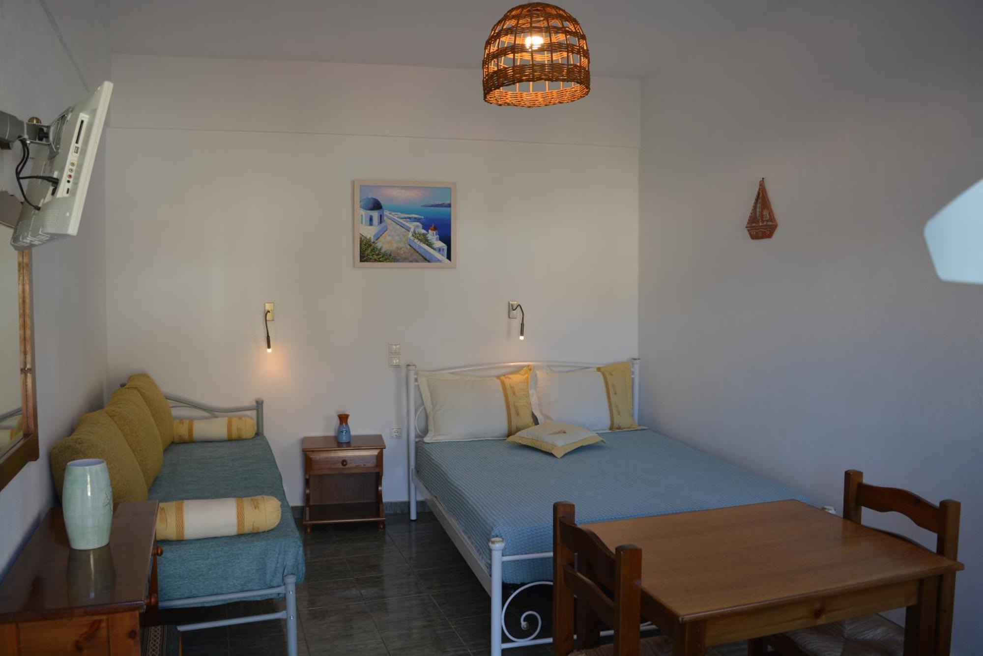 Klados Studios & Apartments Cherronisos  Екстер'єр фото